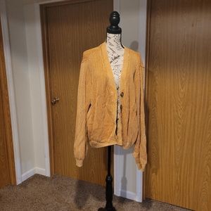 mustard Old Navy XXL cardigan sweater